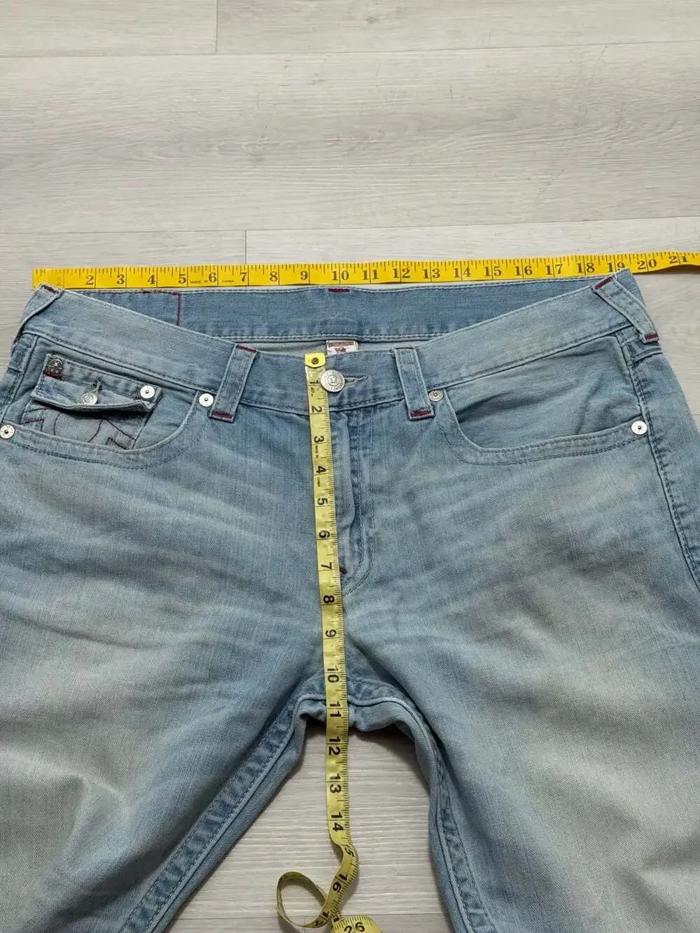 True Religion Ricky Straight Flap Pocket Blue Light Wash Size 38